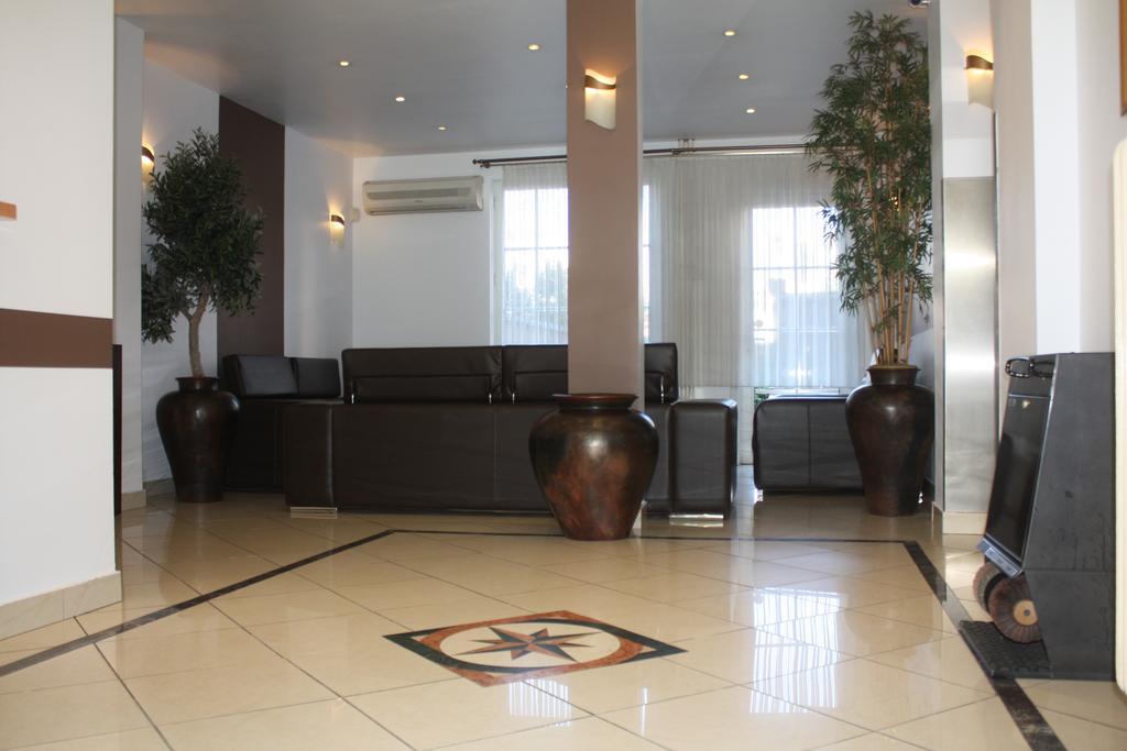Hotel Plasky Schaerbeek Eksteriør bilde